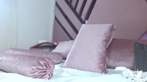 vinitryjhonson online show from January 16, 6:55 am