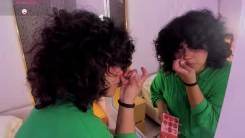 Vin  online show from March 3, 6:59 pm