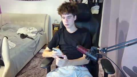 vinnie online show from September 11, 5:25 pm