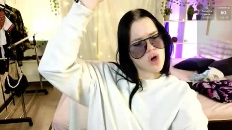 Viola Bunny online show from September 30, 12:48 pm