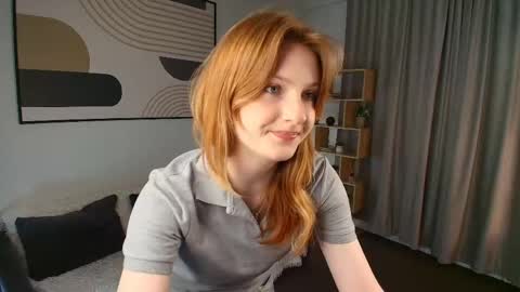 Viola but friends call me Sisi online show from March 27, 5:03 pm