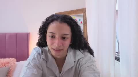 violet__15 online show from March 24, 12:00 pm