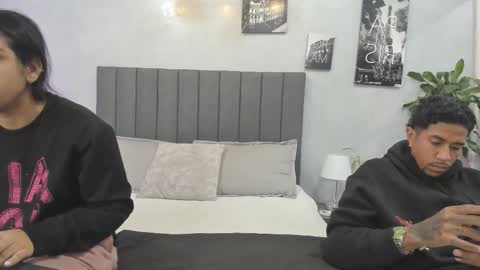 Violet and Myers online show from September 29, 11:20 am