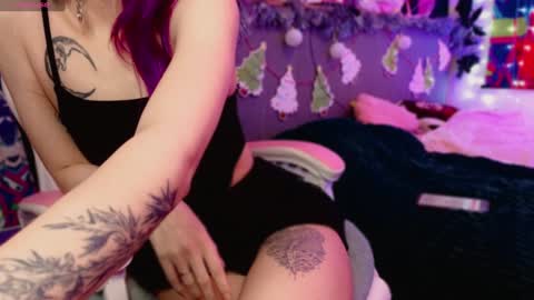 Deya online show from December 25, 11:22 am