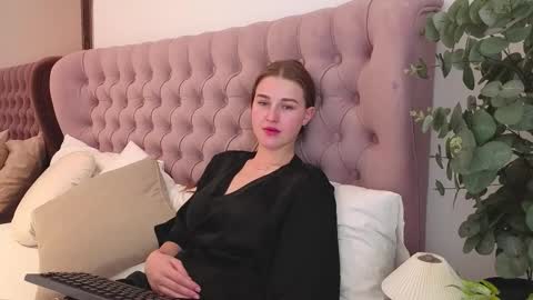 Violetta online show from October 5, 8:45 am