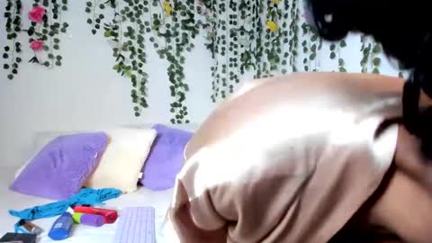 Violeta online show from March 10, 2:37 pm