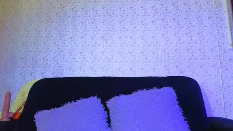 violeta_petite23_aws online show from November 28, 7:10 pm