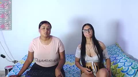 violeta_rouses online show from November 12, 8:44 pm