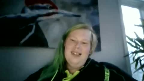 violetann93 online show from March 17, 10:48 pm