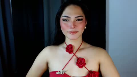 Snapshot of violetasha chatting on February 2, 8:24 am violet online show from February 2, 8:24 am