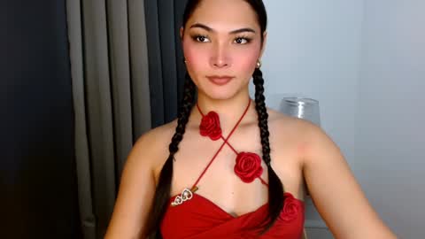 Snapshot of violetasha chatting on February 8, 12:39 pm violet online show from February 8, 12:39 pm