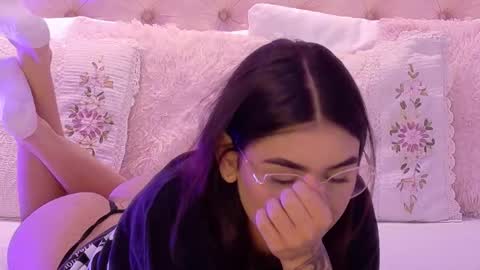 Violet  online show from January 14, 12:46 pm