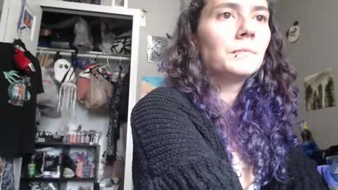 Violet Hooper online show from September 22, 3:38 pm