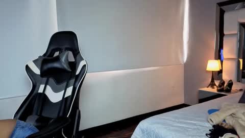 violetskinny online show from February 2, 7:54 pm