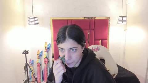 Snapshot of violetsmith_3 chatting on October 1, 11:31 am Violeta online show from October 1, 11:31 am