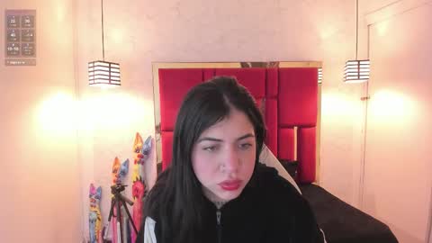 Snapshot of violetsmith_3 chatting on September 21, 11:47 am Violeta online show from September 21, 11:47 am