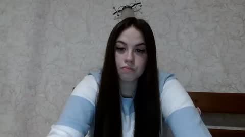 Violet online show from January 7, 6:13 pm