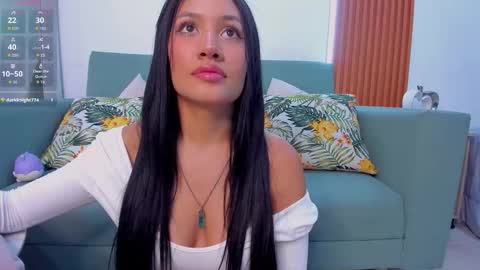 Violet Rosse online show from February 18, 7:13 pm