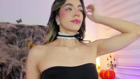 Violetta Ficher online show from October 21, 7:02 am