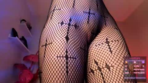 Violetta nur online show from February 24, 9:29 pm