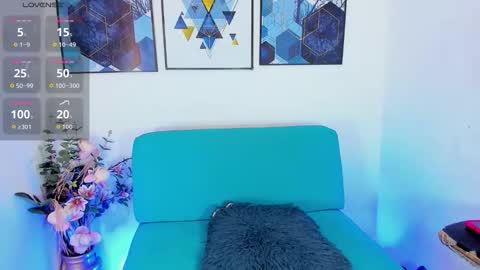 Princess Violet Valerious Follow me IGX violetvalerious online show from December 14, 5:41 pm