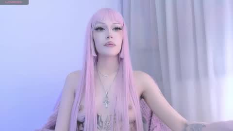 Violett online show from March 21, 6:41 am