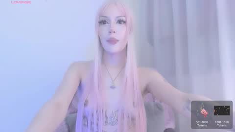 Violett online show from November 28, 6:32 am