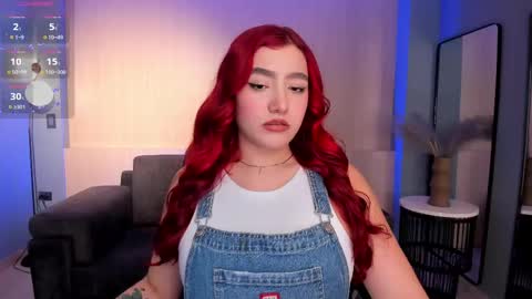 Snapshot of violettcastel chatting on February 18, 7:30 pm Violett Castel online show from February 18, 7:30 pm