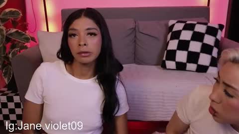 Violet online show from October 8, 1:13 am