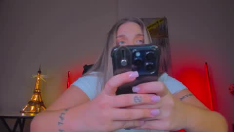 Violla online show from February 26, 3:43 pm