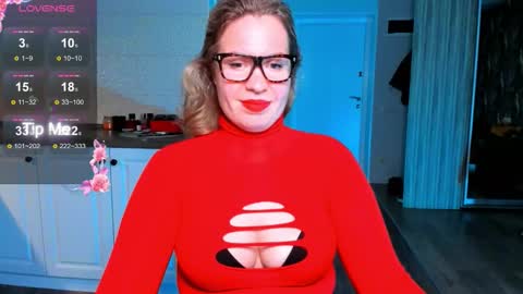 Snapshot of vip_juicy chatting on October 9, 5:51 pm VelvettTime online show from October 9, 5:51 pm