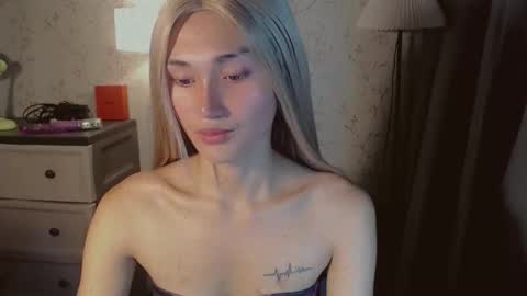 Pearl online show from November 17, 2:47 am