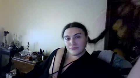 priscilla online show from January 19, 5:06 am