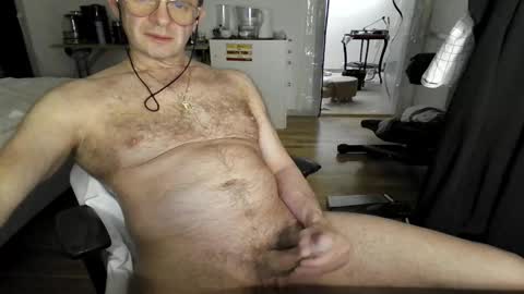 viahuer7 online show from October 19, 6:01 pm