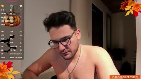 Snapshot of vito_ferrero chatting on October 3, 1:04 am Vito Ferrer online show from October 3, 1:04 am