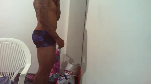 vitor14xd online show from March 3, 6:20 am