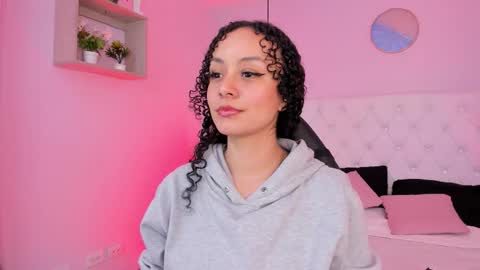 Vivi online show from November 2, 3:50 am