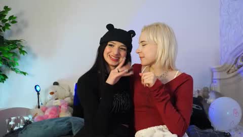 Vivi online show from November 9, 3:26 pm