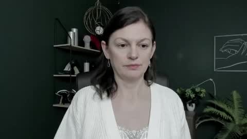 Vivian online show from March 23, 6:40 am