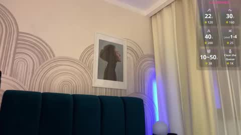 Vivian Evans online show from February 9, 12:58 am