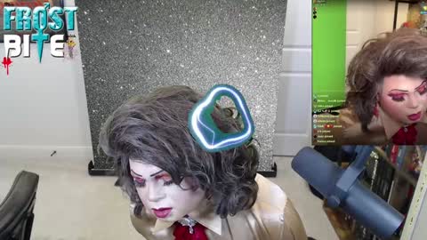 VivianFrosty online show from December 27, 8:02 am