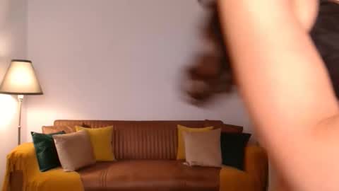 Snapshot of vivienneclement chatting on September 23, 4:23 pm Vivienne online show from September 23, 4:23 pm