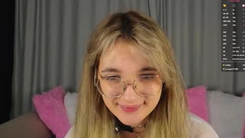 vivyboo111 online show from November 14, 9:16 pm