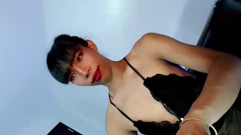 vixen online show from March 8, 6:50 am