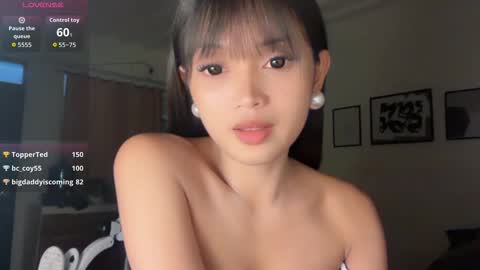 Donna online show from June 6, 8:04 pm