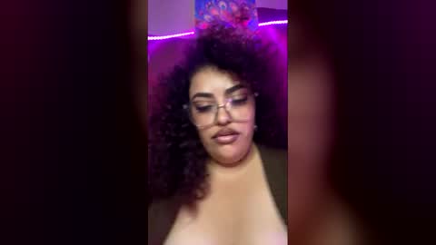 ASHLEY independent model online show from December 14, 8:59 pm