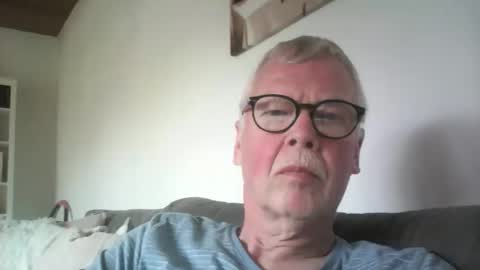 volkeronly online show from September 26, 11:51 am