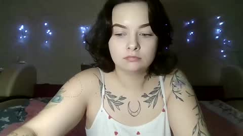 Volshebnik1302 online show from January 7, 8:21 pm