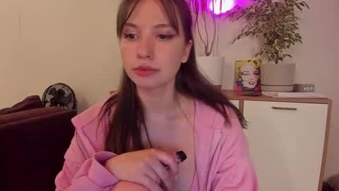 voyliza online show from September 29, 12:04 pm