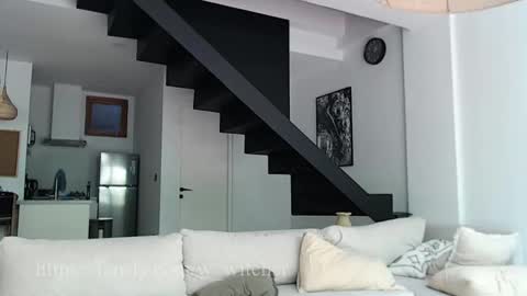 w_witcher online show from February 2, 5:15 am